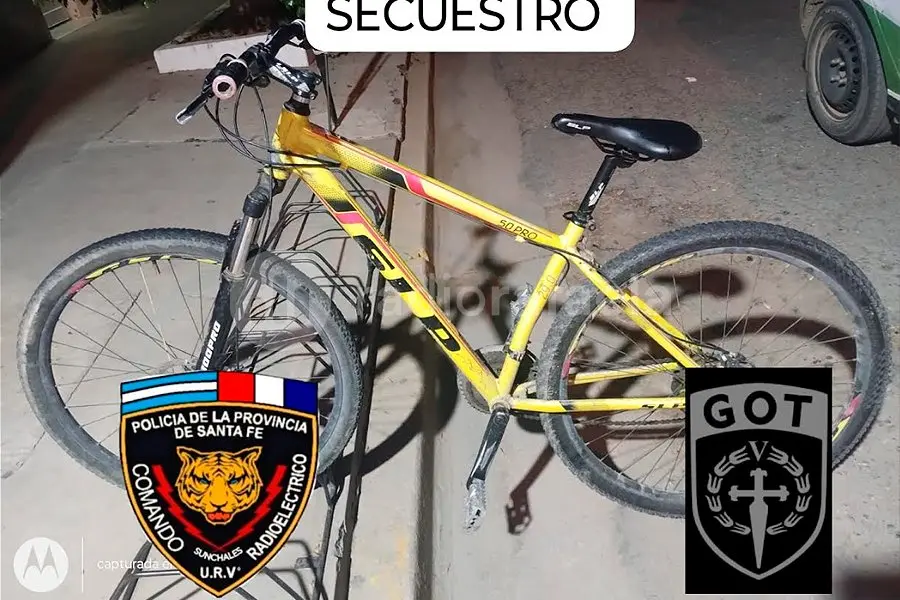 De recorridas, encontraron dos bicicletas abandonadas: las secuestraron preventivamente