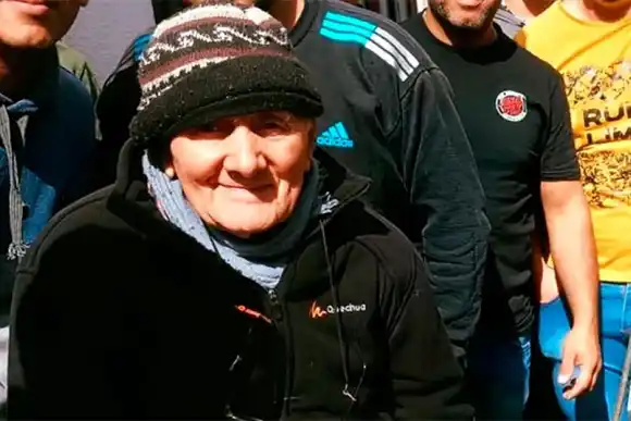 Trabajó toda su vida en el campo y a los 82 años busca superarse estudiando