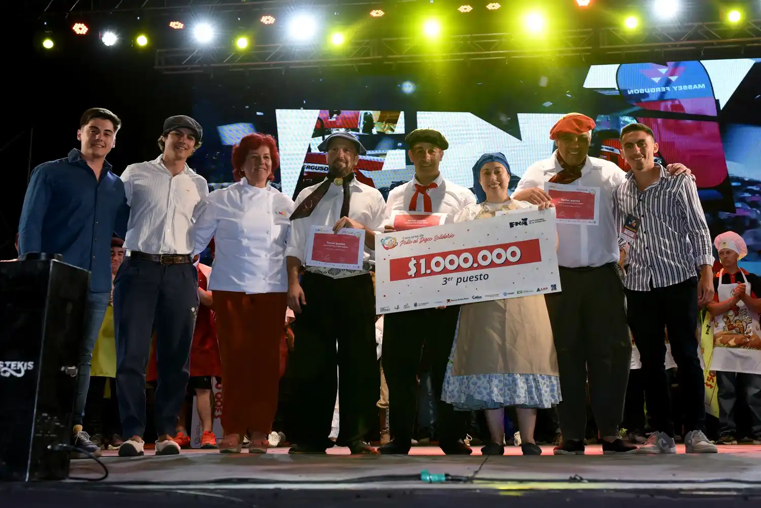 Éxito del concurso ‘Pollo al Disco Solidario’ en la FNA