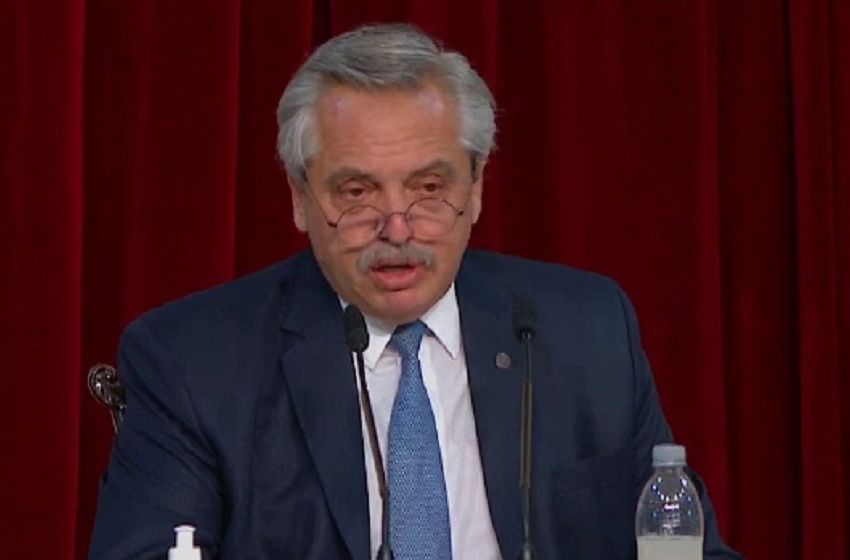 Investigación por la compra de vacunas: imputaron a Alberto Fernández, Vizzotti, Ginés y a un empresario farmaceútico