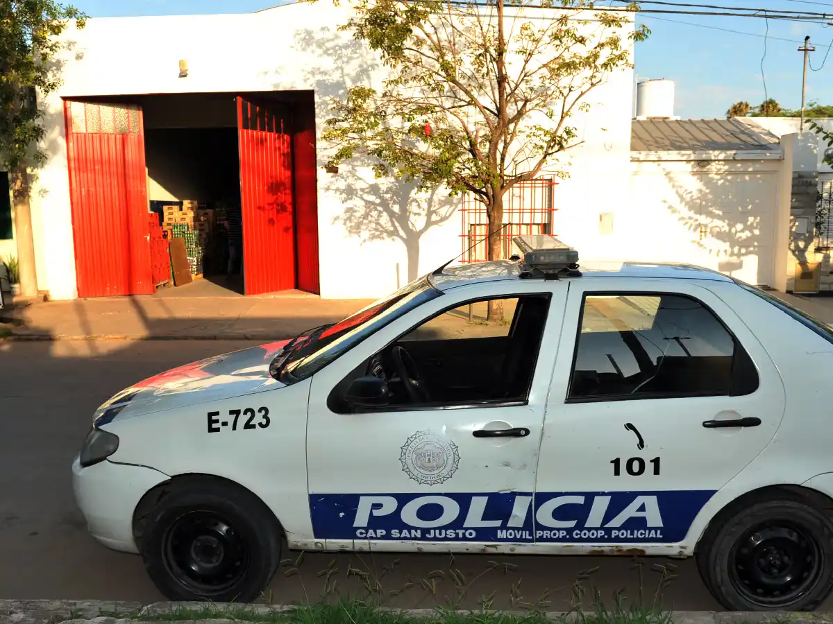 Asaltaron y golpearon al dueño de una distribuidora local