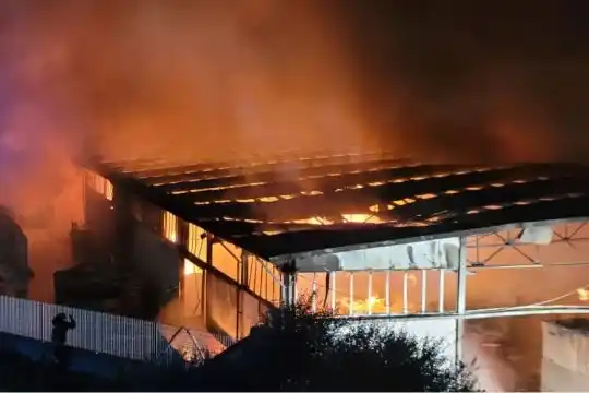 El incendio ocurrió en el área de Mirpur en Daca.