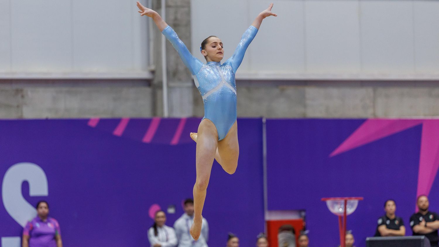 Juana Azerman en competencia.