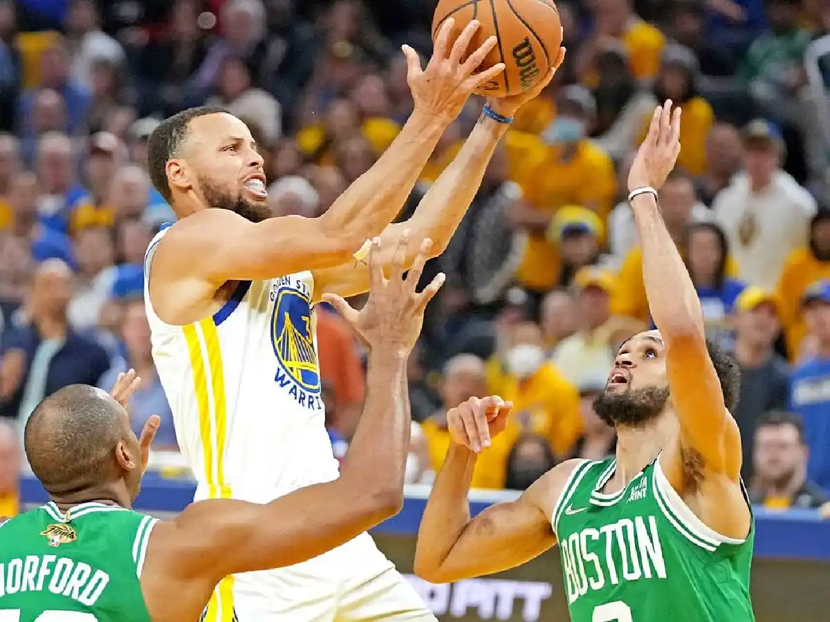 Tercer capítulo para Celtics y Warriors  