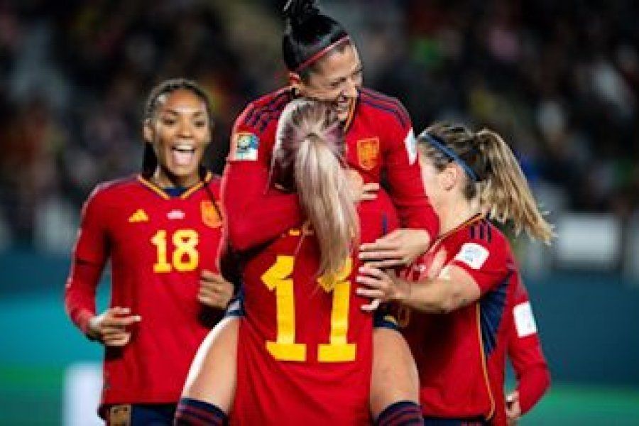 España y Japón clasificaron a octavos del Mundial