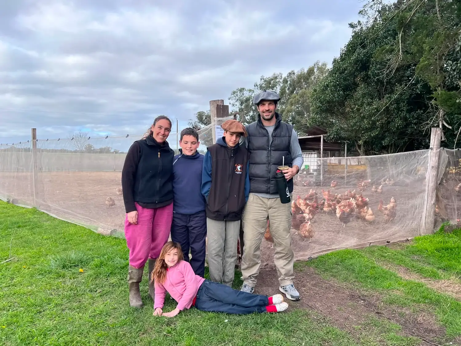 La familia Lecumberri-Bauzada completa.