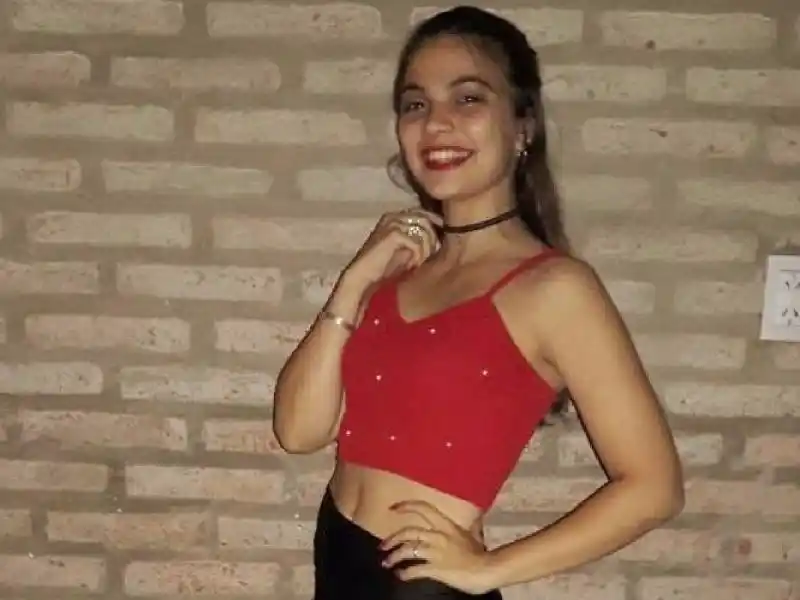 Despiden los restos de Agustina Imvinkelried