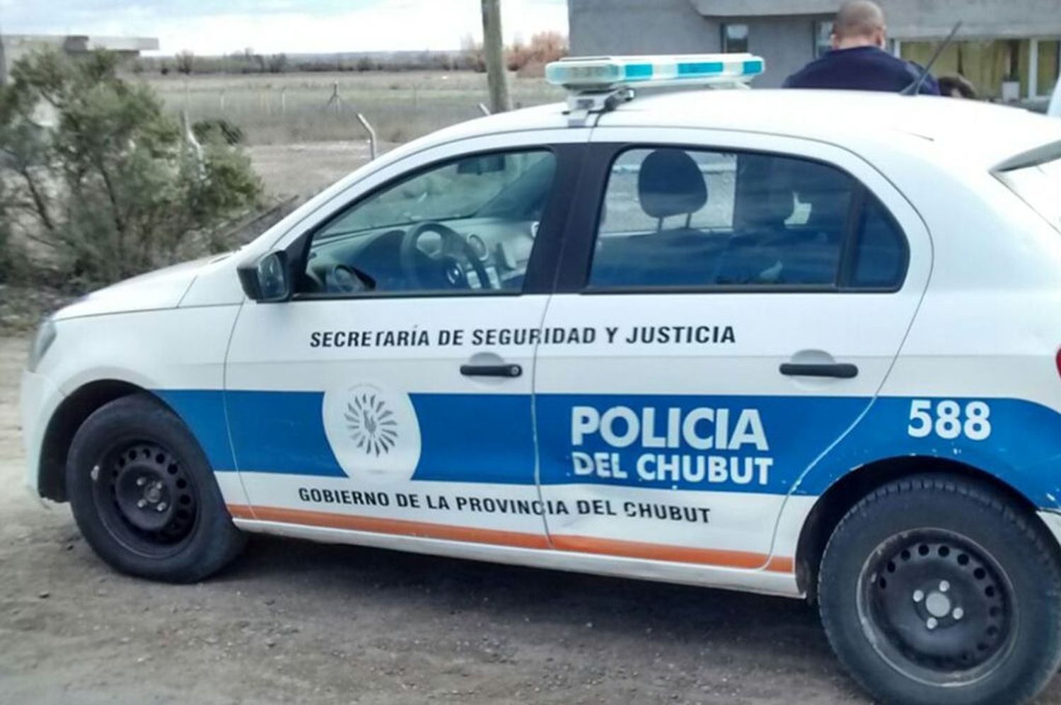 Extraña situación en Chubut: tenía como adorno un peligroso explosivo en el interior de su vivienda