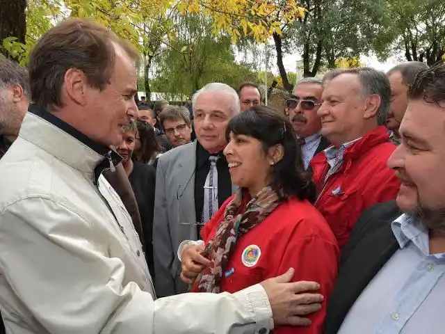 "Nuestra gestión no despedirá a ningún trabajador", dijo Bordet