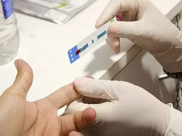 El Gobierno nacional dejó de comprar remedios para pacientes con VIH y hay 50 mil personas en riesgo