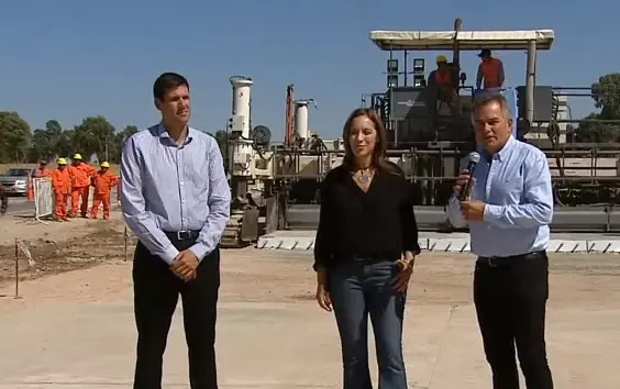 Vidal anunció inversión de 11.700 millones en obras viales