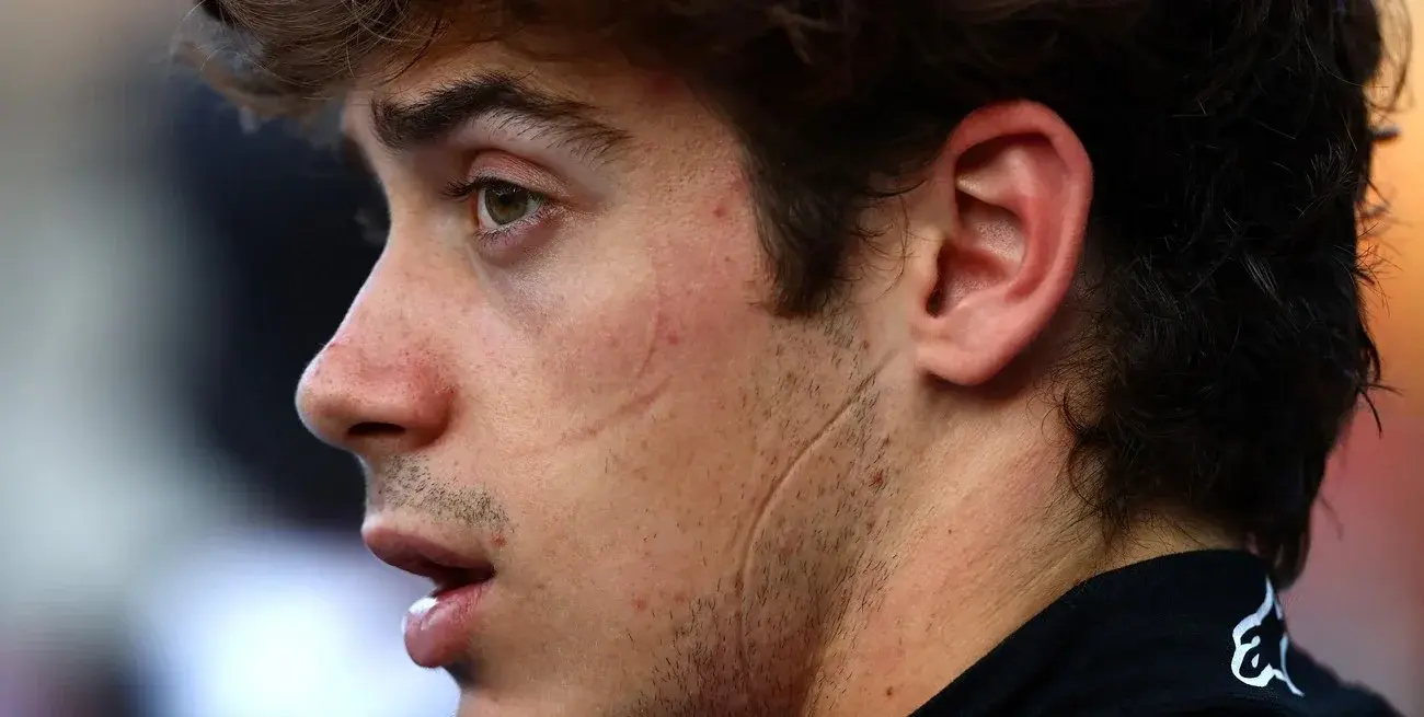 Colapinto recibió una multa tras superar el límite de velocidad en el pit lane.