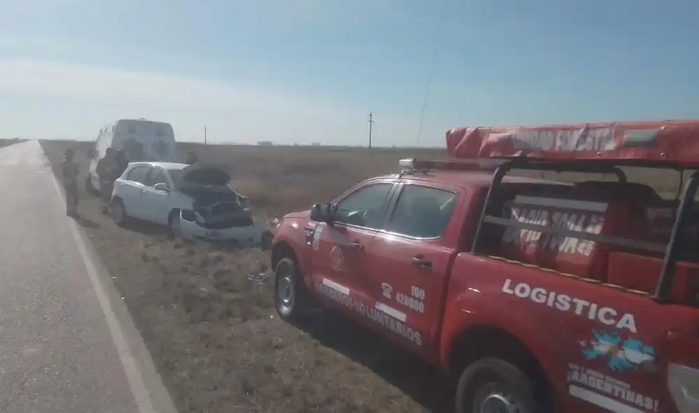Ruta 33: choque con suerte en cercanías de Rufino