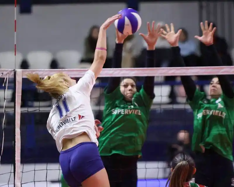 Ferro y River se quedaron con los televisados; también ganaron BPLP, UNLAM y Estudiantes