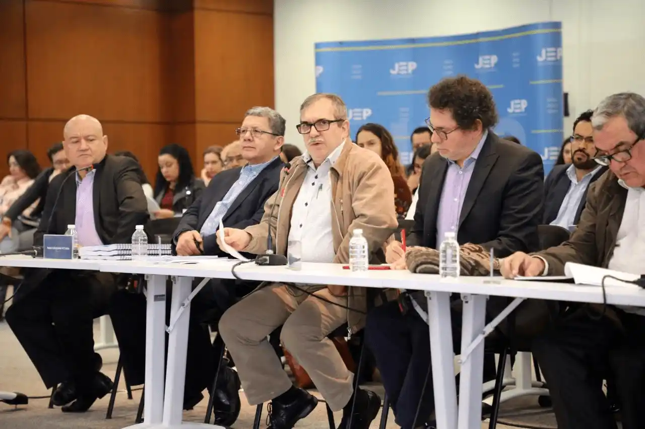 La JEP expulsa a exguerrilleros de las Farc