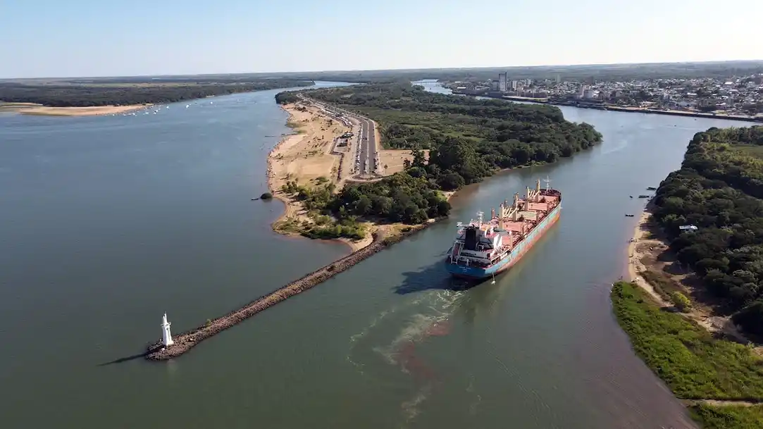 El Puerto de Concepción del Uruguay suma tres buques en quince días