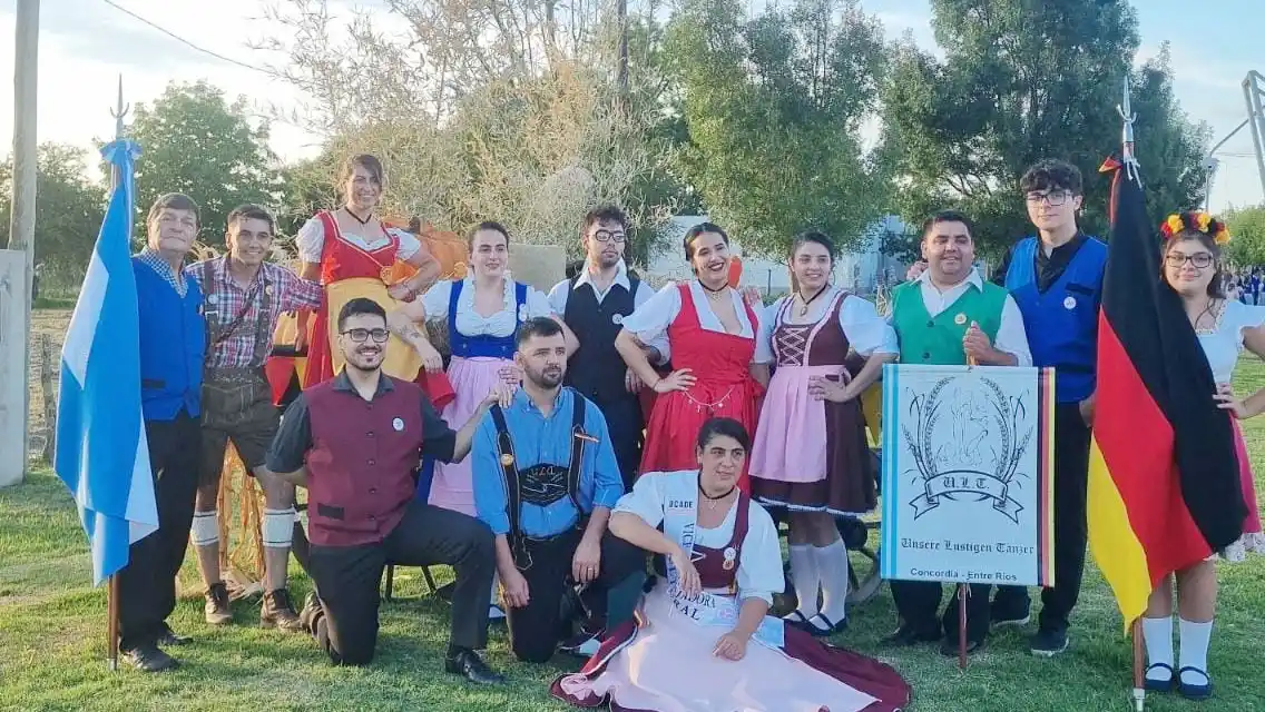 Velada cultural y gastronómica de los Alemanes del Volga en Concordia
