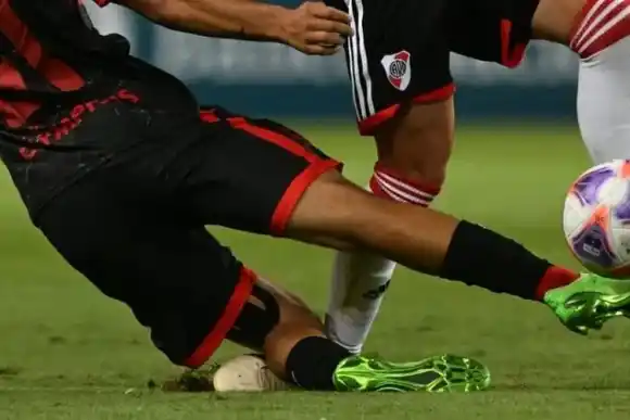 Grave lesión de Kranevitter en la derrota de River