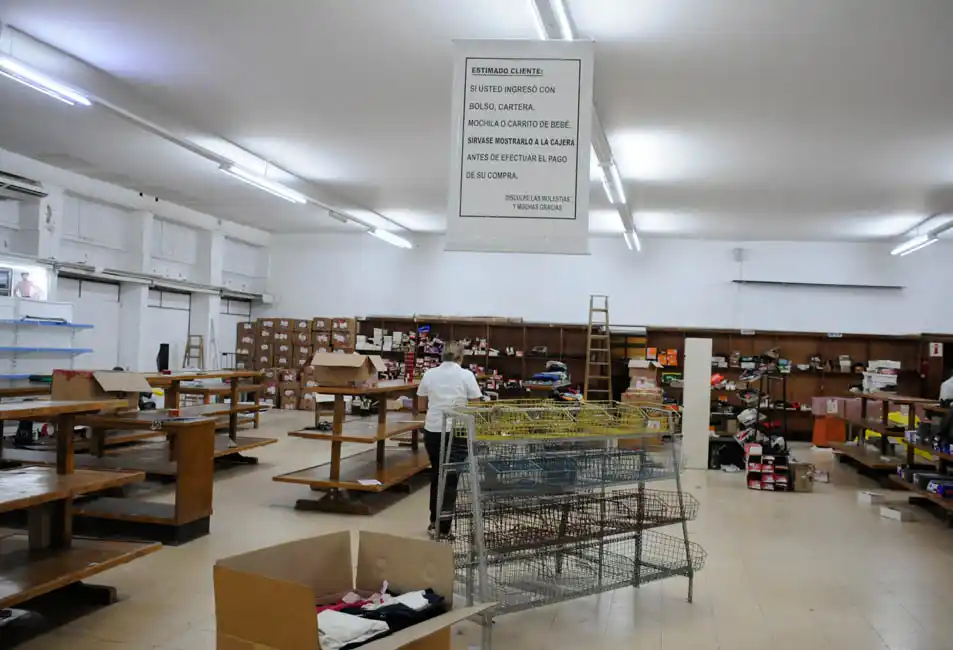 Llegó el día, después de 95 años en la ciudad La Capital cerró definitivamente sus puertas
