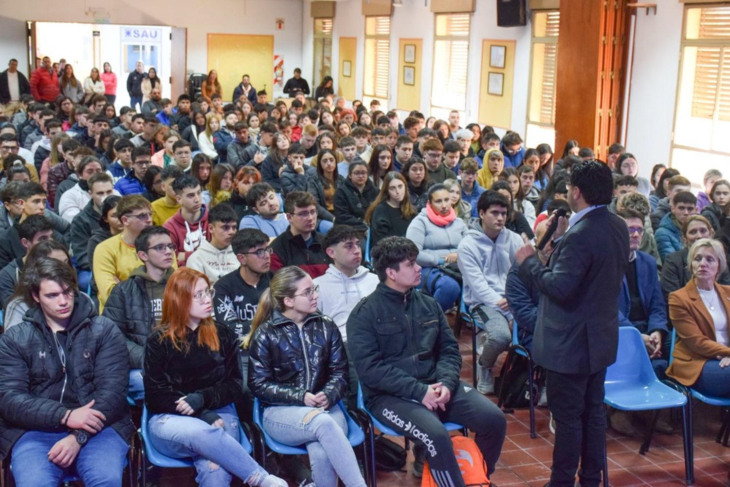 Unos 300 estudiantes ya cursan el Seminario de Ingreso en UTN