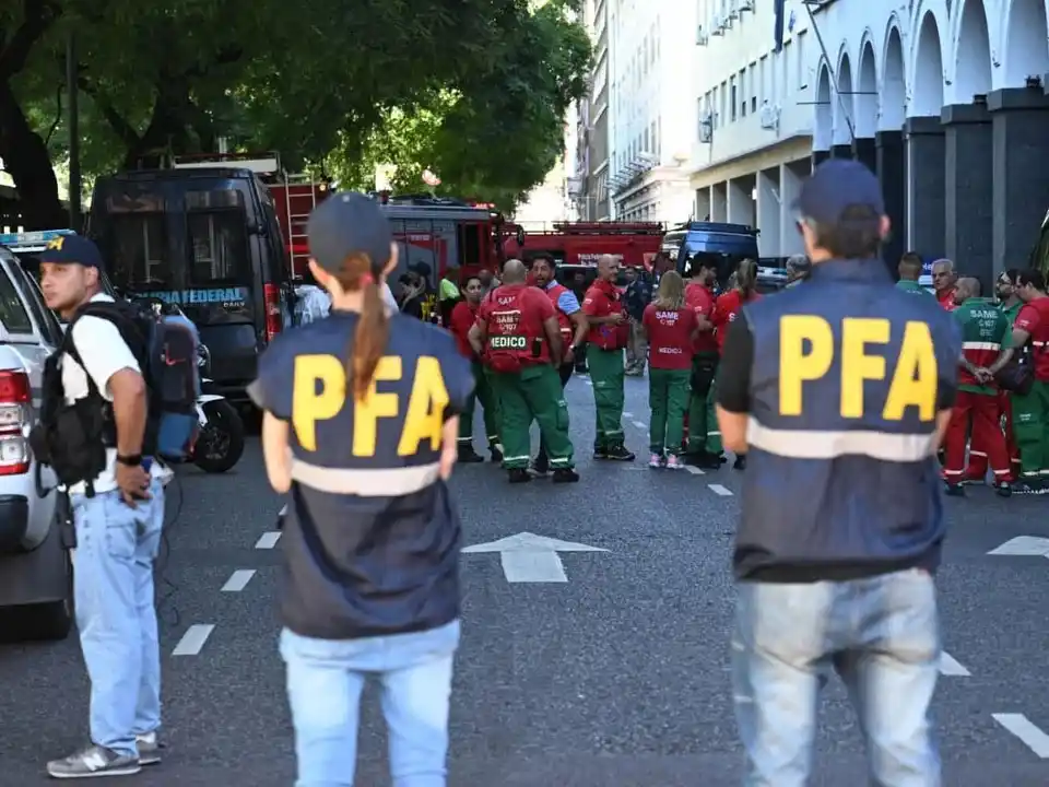 “El equipo más calificado del país”: Expresó el Gobierno tras la explosión en la Escuela de Gendarmería