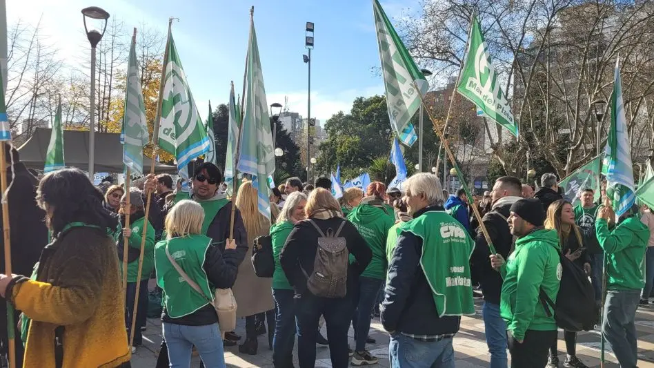 Los auxiliares nucleados en ATE realizarán un paro este martes 
