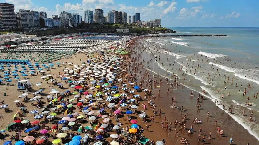El aumento de casos no afecta las ganas de vacacionar: Hay 90% de ocupación turística en todo el país