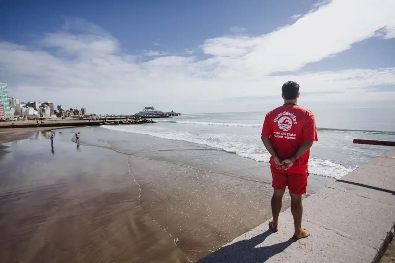 El programa es arancelado y se desarrolla en la Playa Deportiva de Varese.