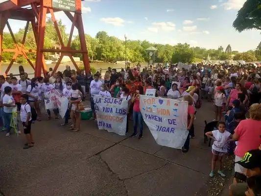 STOP CÁNCER: Gualeguaychú comenzó a marchar