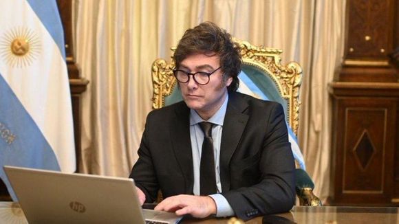 Malestar en los gobernadores: Milei vetó la ley que repartía los ATN entre las provincias