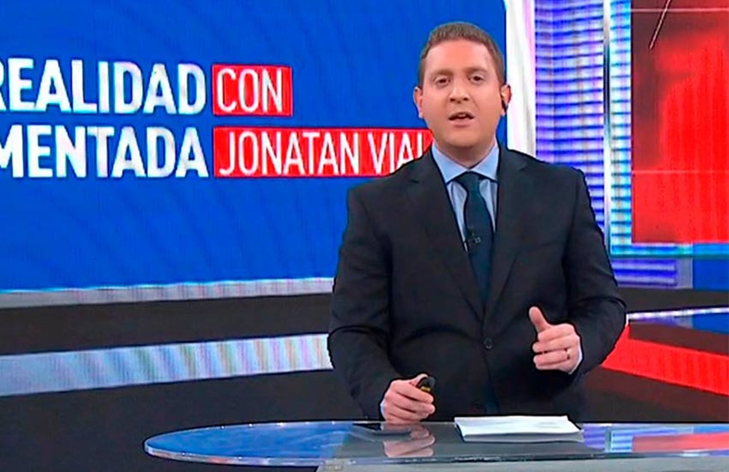 Jonatan Viale está aislado y sus hijos dieron positivo de Covid-19