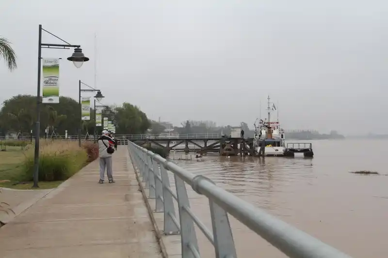 Prohíben bañarse en la Costanera de Zárate
