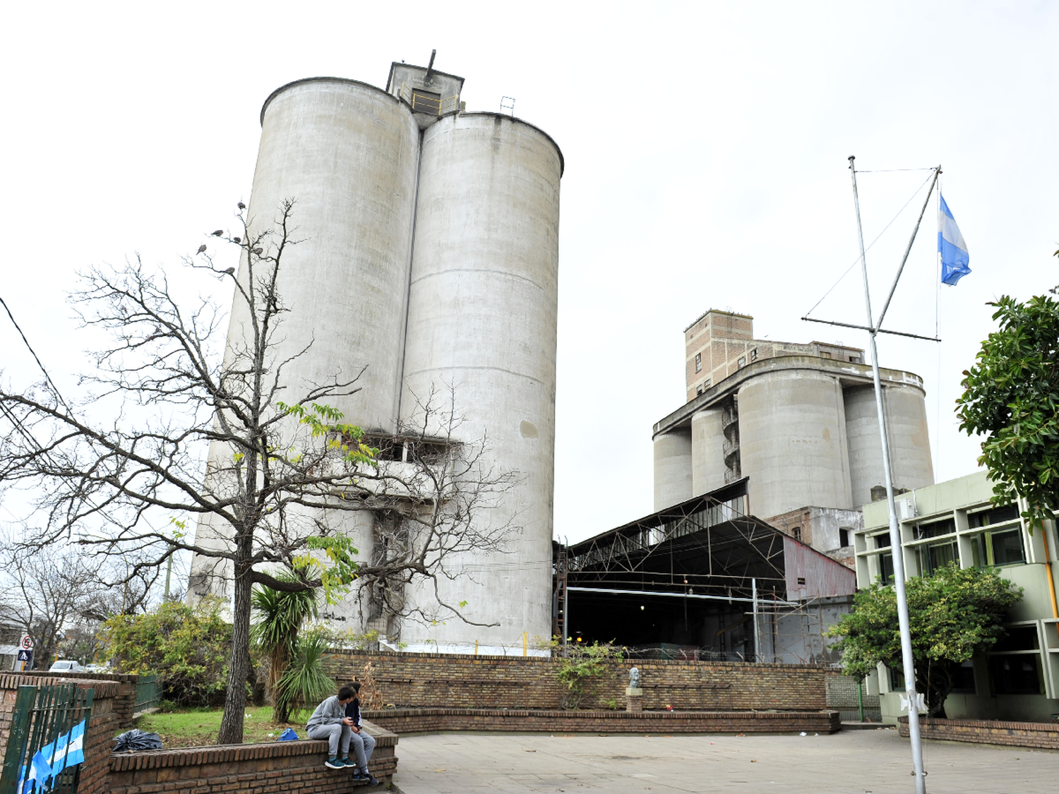 Cambiemos pide a García Aresca una inspección en los silos lindantes al Colegio San Martín   