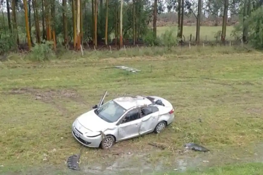 Ruta 14: volvían de sus vacaciones, despistaron y terminaron volcando
