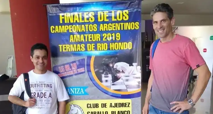 Diego Domínguez y Hugo Sosa se presentaron en las finales del Argentino Amateur en Termas de Río Hondo