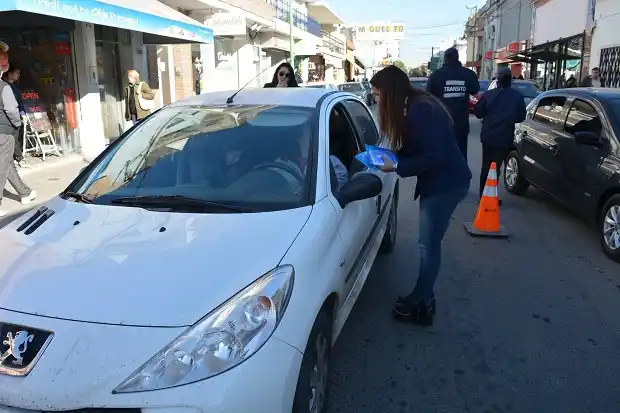 La campaña “Yo uso el cinturón de seguridad” está en distintos puntos de la ciudad