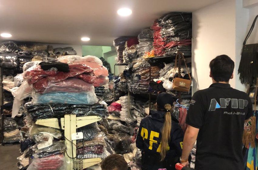 Funcionaban como ONG pero vendían las donaciones en un local del centro