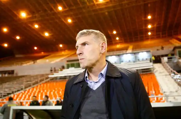 Dos partidos cierran la fecha