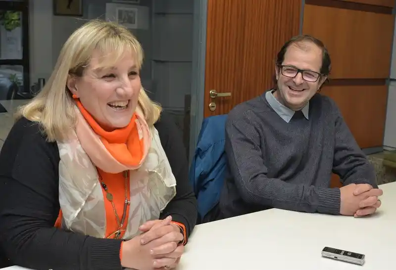 Sara Elizabet Vicente y Gabriel Domínguez Xodo cumplieron 25 años desde sus incorporaciones formales en la Banda Municipal.