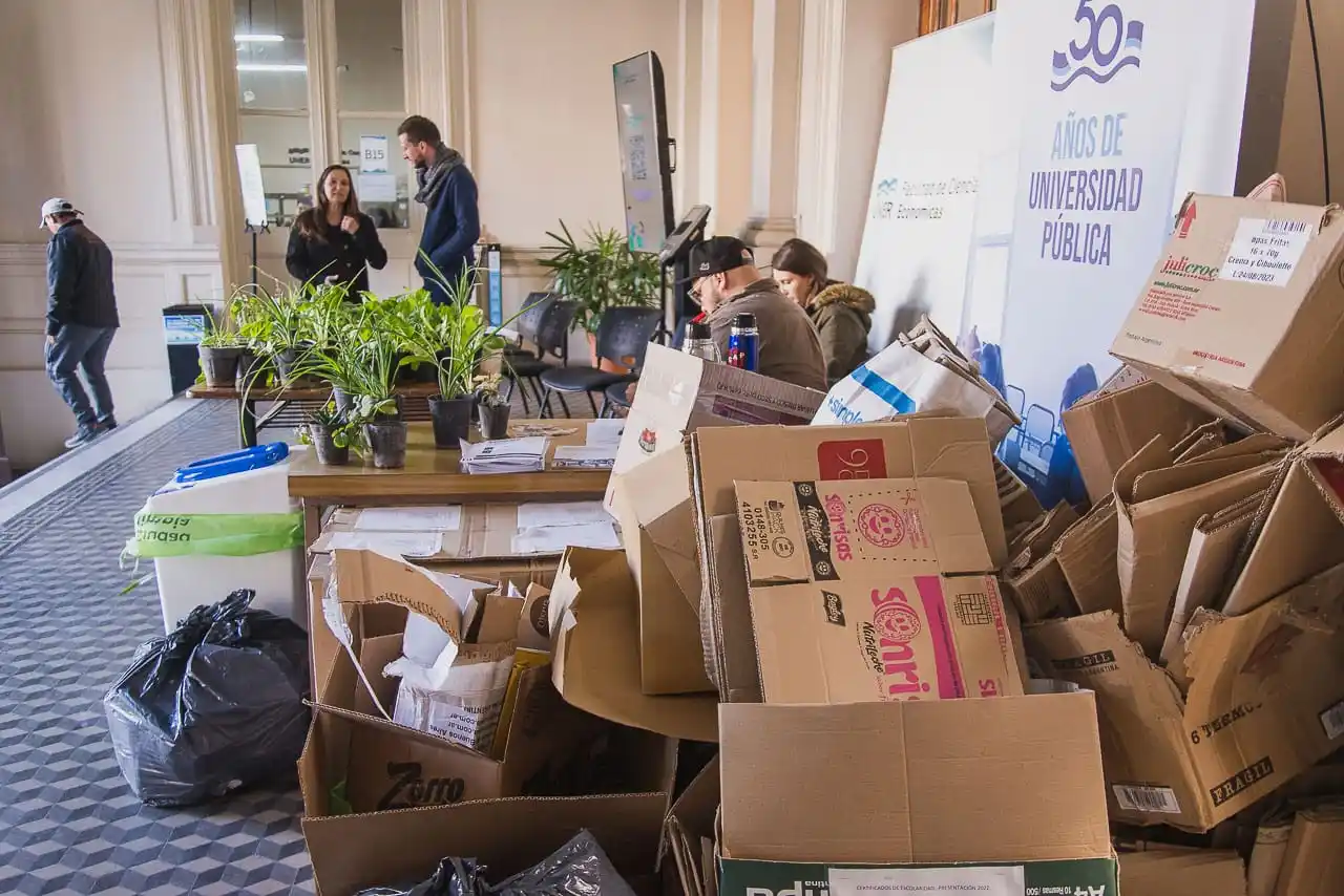 Se realizó una jornada de Eco Canje para promover el reciclaje y la separación de residuos