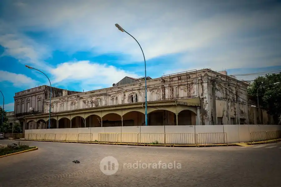 La Recova en pleno centro, hoy es una ruina