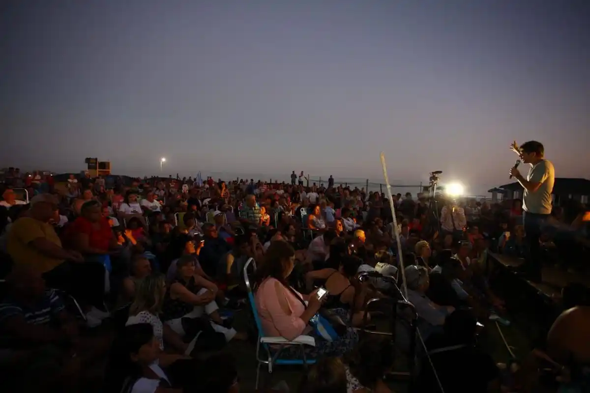 Kicillof en 9 de Julio, Bragado y Chivilcoy para seguir posicionándose en Provincia