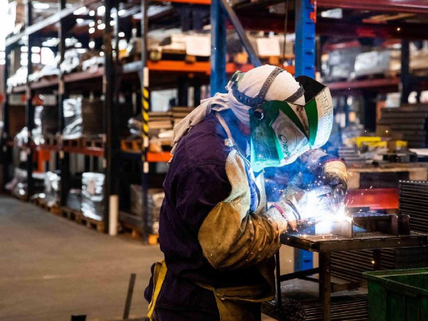 La producción industrial mostró un crecimiento en febrero