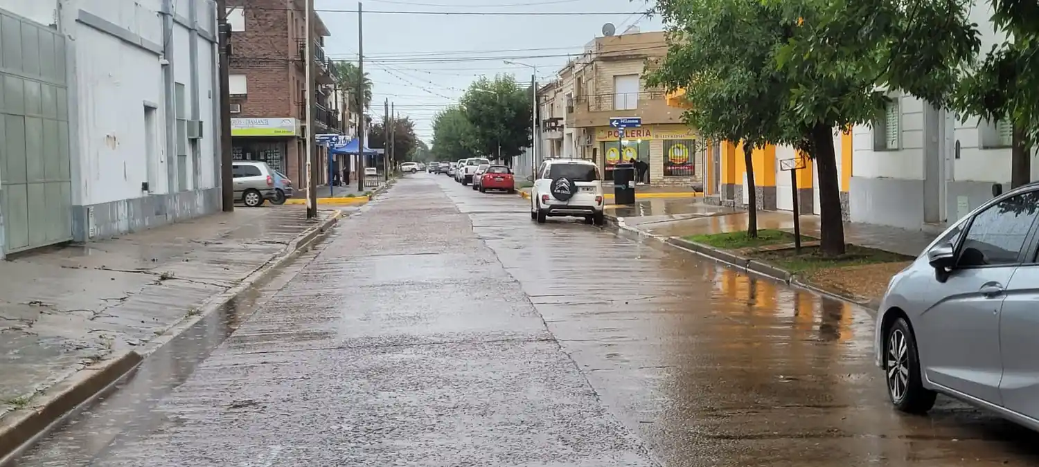 Las precipitaciones son esperadas hasta el martes 25, inclusive.