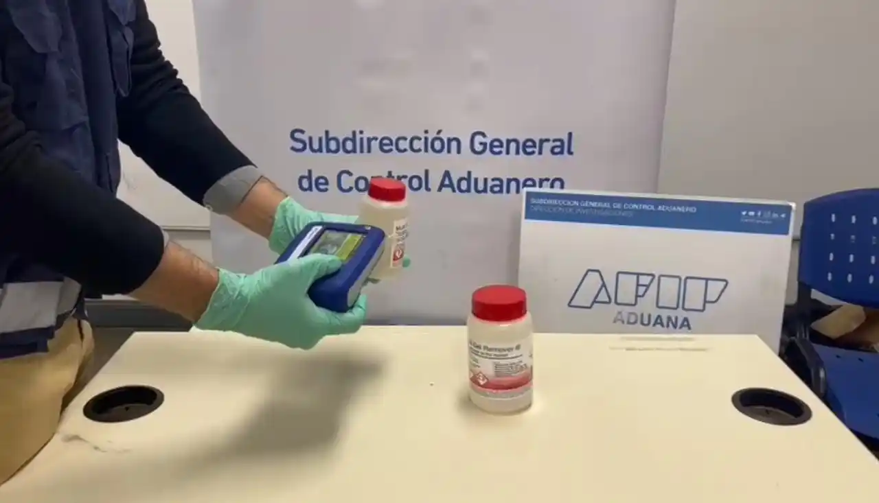 La Aduana secuestró un kilogramo de GBL en una encomienda