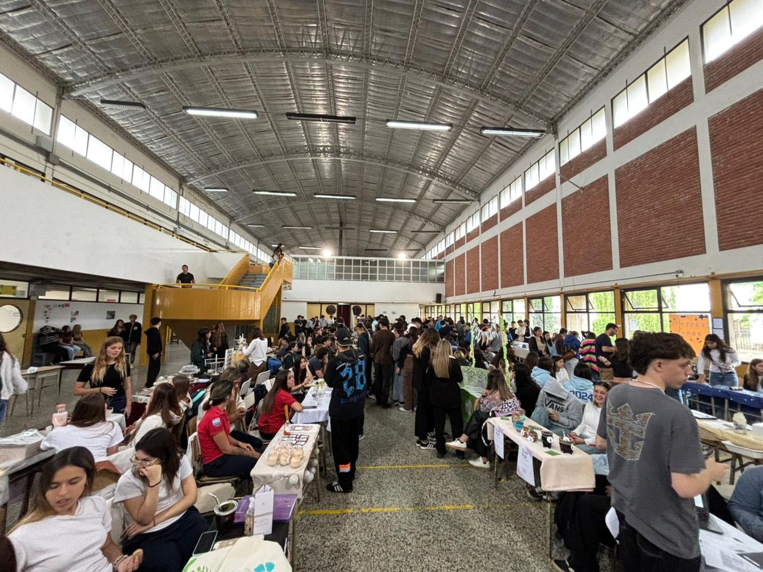 Exposición de Emprendimientos productivos.