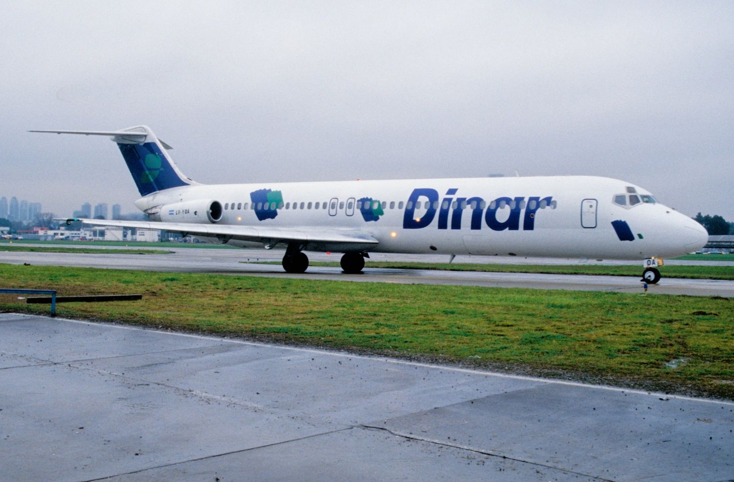 #TBT: Los vuelos de Dinar Líneas Aéreas en 1999