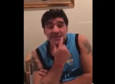 Curioso video de Maradona donde se muestra "a favor de los animales"