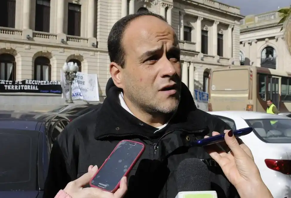 Cuestionan que el Municipio no busque solucionar el problema de la salud 