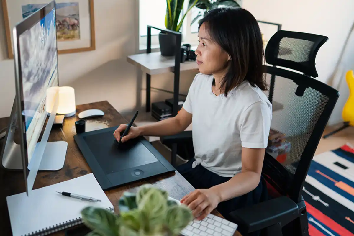 El decreto tiene como objetivo principal la disminución de la carga fiscal para trabajadores independientes, en particular, para aquellos que están en sus primeros años